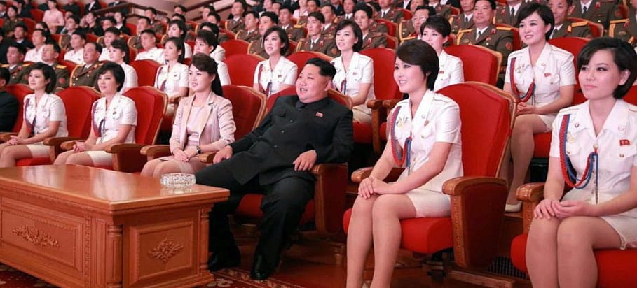 Kim jong un disfrutando